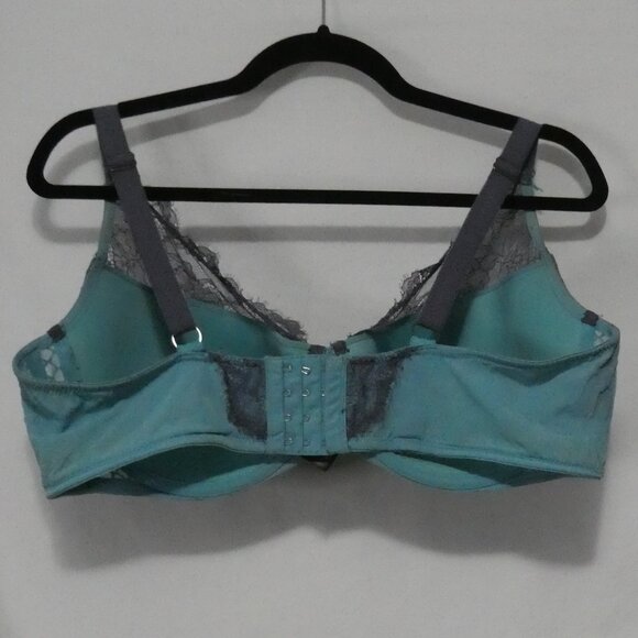 AG - ASHLEY GRAHAM | 40 DDD | Elegant Grey and Turquoise Lace Patterned Bra - Picture 2 of 16